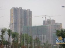 经开区 恒基翔龙江畔四房205万