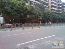 南桂西小区 朝安地铁口 一梯两户 中间楼层 户型方正