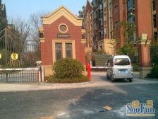 花园洋房,四开间朝南的大四房,看房方便