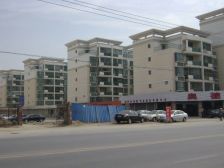 安宁花园小区 经典框架顶跃复式 带南北双向大露台