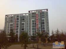 飞机户型三房+低总价+户型方正