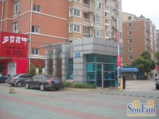 鑫乾花园四层楼中楼带朝南独立大车库