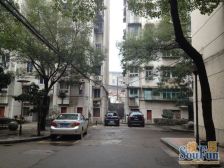 中南石油局宿舍3室1厅南