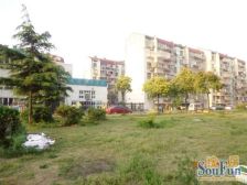 满5,此房车库上一楼 带车库 房东诚心出售