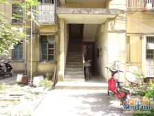 郭里园二楼边户,采光好,三房朝南