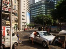 较场口双轻轨 楼下永辉 近解放碑商圈