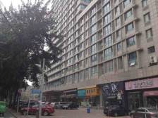 东向 配套齐全 交通便利 刷卡电梯 安全性高