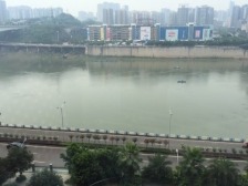 重庆天地 看江一房 轻轨旁 商圈旁