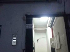 石碾盘精装四房 出行方便 诚心出售