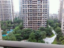 加州新牌坊 中渝山顶道国宾城一房90万