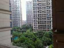 加州新牌坊 中渝山顶道国宾城一房91万