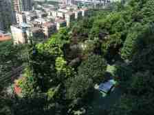 香弥山板式结构、精装修顶跃、带露台视野开阔