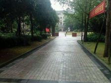 观音桥保利品质看江顶跃 视野中肯把边户型 方正格局