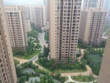 连排别墅,位置安静,适合住家的啦