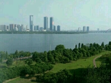 溪湖春晓 一线湖景房 近地铁 诚心出售