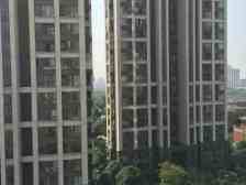 绿地香颂 南北通透,采光好 装修好,环镜优美 视野好,诚心出售