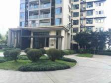 楼层好 采光充足 配套设施齐全 近大鱼海棠