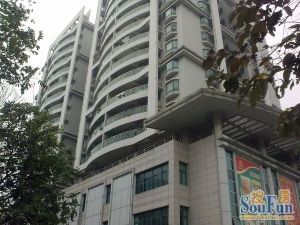 流行前线三房出售现上下两层打通可分开售也可一起售