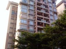 石竹山水园湖景别墅,有车位,有花园