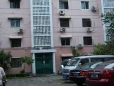 D铁口 中楼层 南北通透 小房间面积送的 税费各付 看房随时