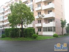 高楼层的2房,采光好,视野开阔