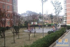 小区人车分流,带双阳台,采光佳,近地铁口200米