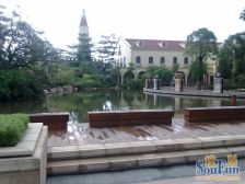 香樟半岛花庭美墅一楼带院子 精装 单边 满五一 朝南