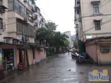 石泉路180弄 2室1厅 东 西