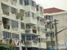 精装边套 拎包入住中楼层 诚意出售 近环城河公园地铁