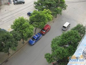 降价三经路316号电力学校宿舍精装三房通透采光好