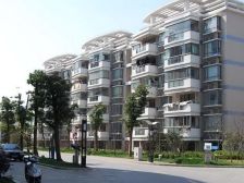 新上边套大三房 清水毛坯 中楼层 采光视野位置好