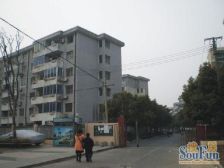 富特四村 3室1厅 南