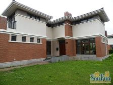 新出次新装修可以拧包入住,有4个车位花园约200平