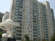 中间楼层 电梯房 房东诚意出售 附带产权车位