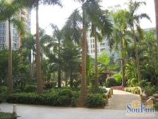 东城地铁口全新装修精装2房带露台花园