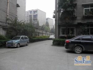 邮政局家属院3室2厅西北