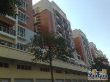 顺峰山公园旁 居家两房靓单位 近市场 保养新净拎包住