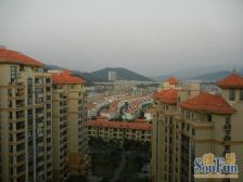 此房 过五唯一 税费很少 拎包入住 看一线园景
