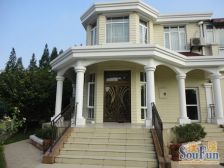 海天叠翠独栋位置佳 精装 气派挑高客厅8米 大花园集中