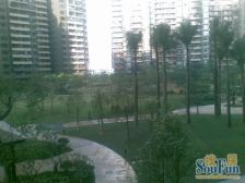 万科物业金域蓝湾中间楼层两房出售