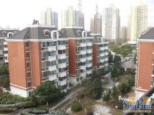 近地铁 无抵押 中间楼层,产权清晰,总监强推