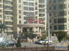 急售 精装3年左右 南北通透,改了三室一厅 看房方便