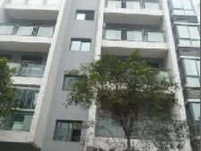 龙洲湾区府旁精装两房,此方在小区装修中保持较好房源