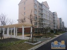 好楼层,户型方正,近地铁,适宜居住