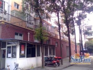 紫东花园3室1厅东南