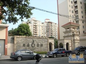 此房业主保养好,东北向,视野开阔 光线好