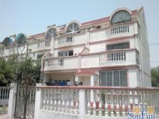 联排中间套别墅,南北双花园,看房方便