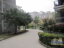 采光充足,户型方正,交通便利,配套齐全