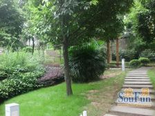 渝中区装修三房门口就是双轻轨站住家安静