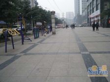 天街旁 大户型 三房两卫带阳台 交通便利 看房方便